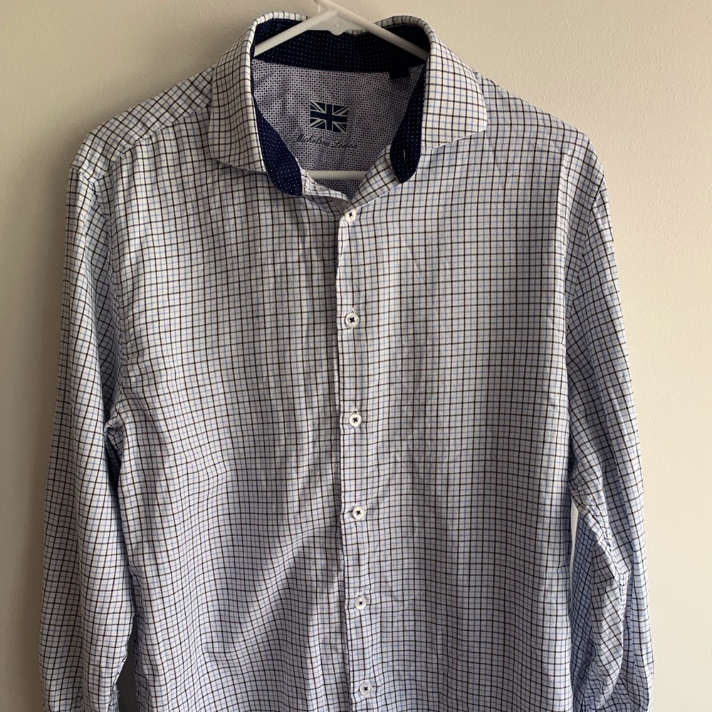 Michelson’s London Long Sleeve Blue Button Down